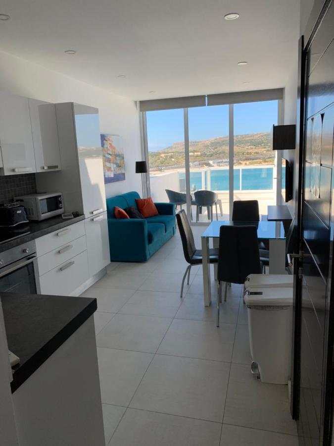 Sea View Penthouse Mellieha Bayアパートメント エクステリア 写真